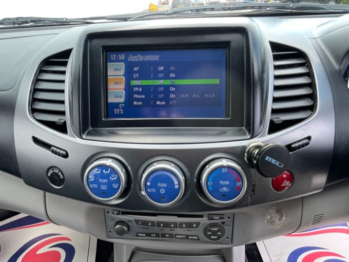 2025 Mitsubishi L200