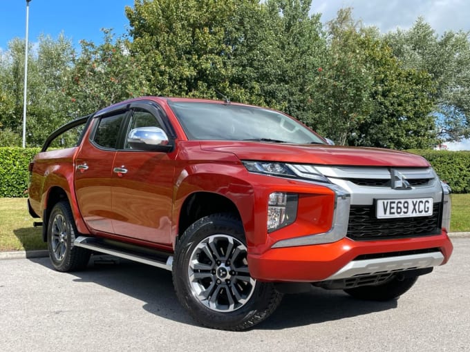 2025 Mitsubishi L200