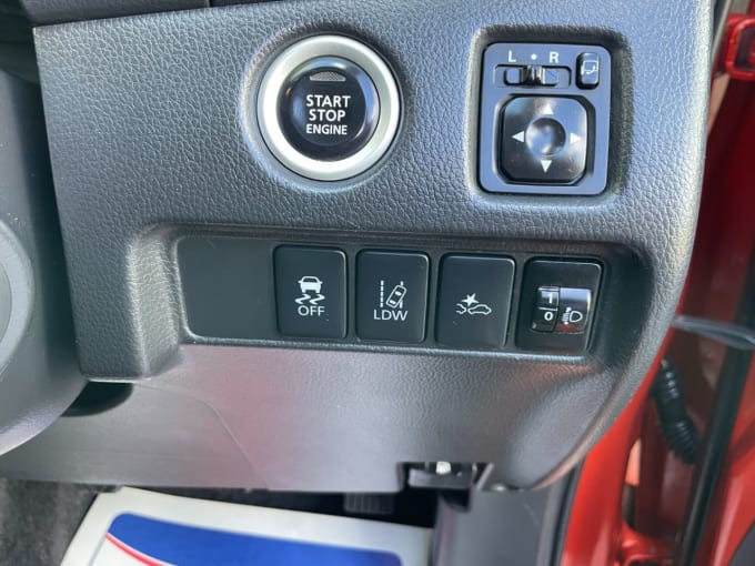 2025 Mitsubishi L200