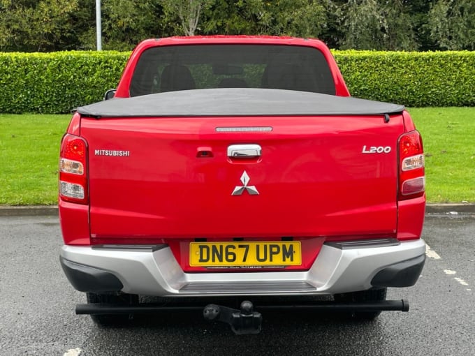 2017 Mitsubishi L200