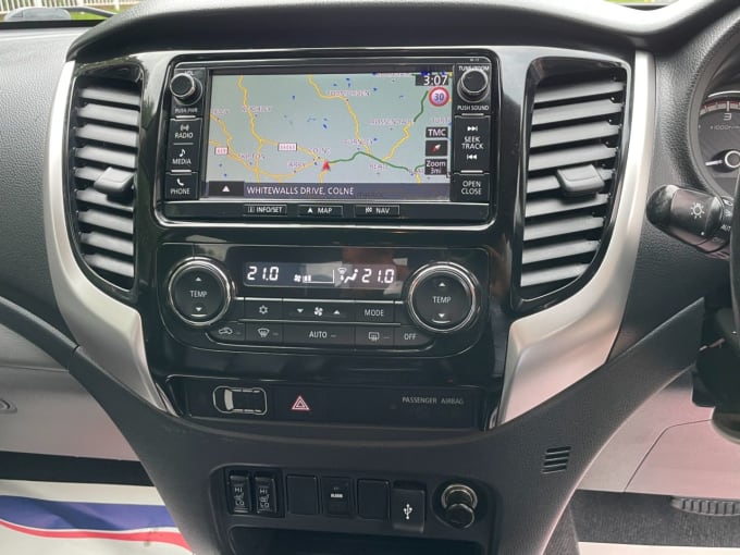 2017 Mitsubishi L200