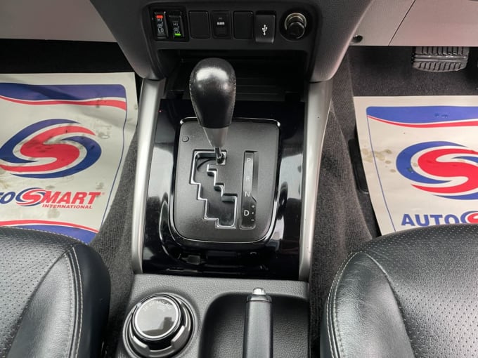 2017 Mitsubishi L200