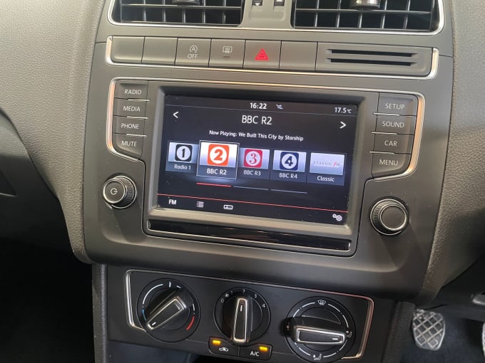 2015 Volkswagen Polo