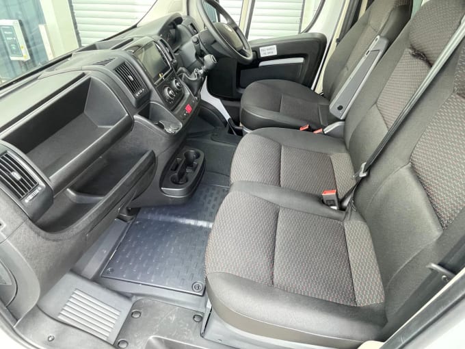 2024 Vauxhall Movano