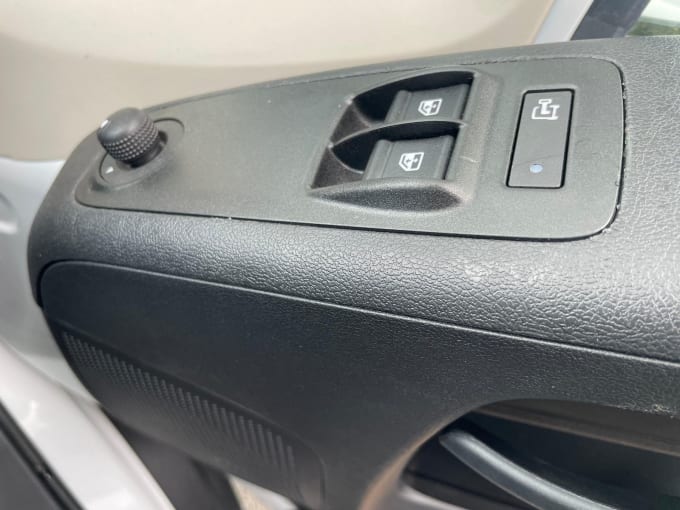 2024 Vauxhall Movano