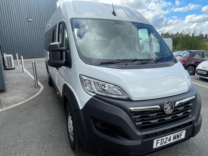 2024 Vauxhall Movano