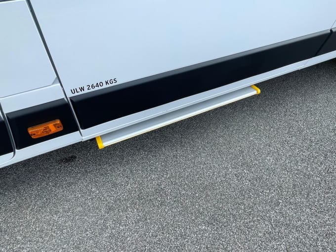 2024 Vauxhall Movano