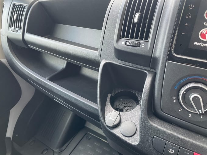 2024 Vauxhall Movano