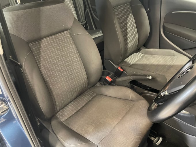 2015 Volkswagen Polo