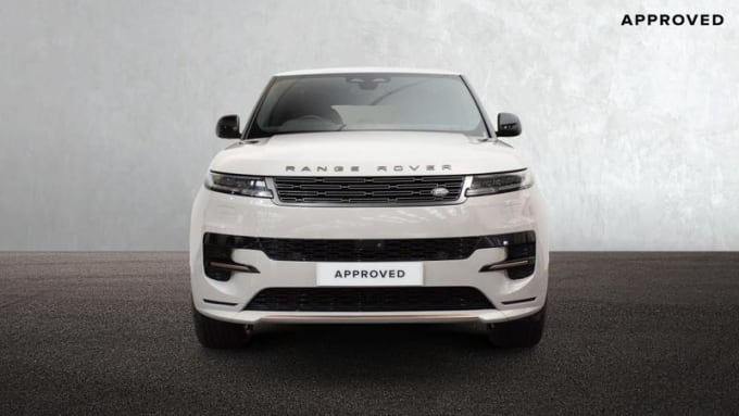 2025 Land Rover Range Rover Sport