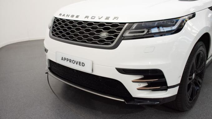 2025 Land Rover Range Rover Velar