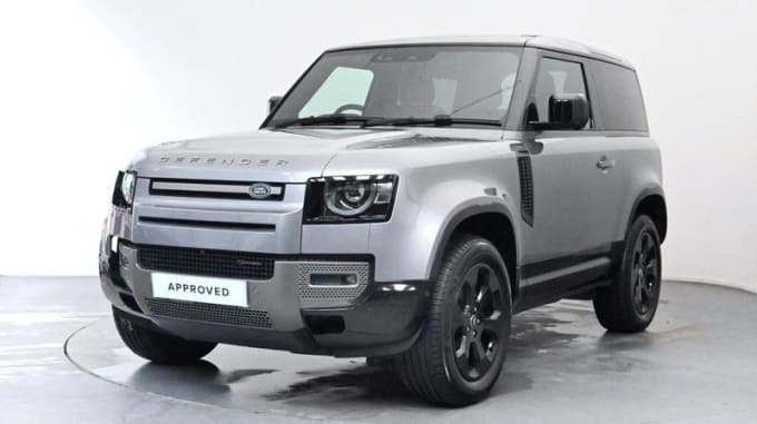 2024 Land Rover Defender 90