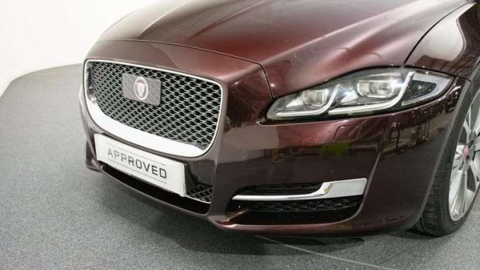 2024 Jaguar Xj