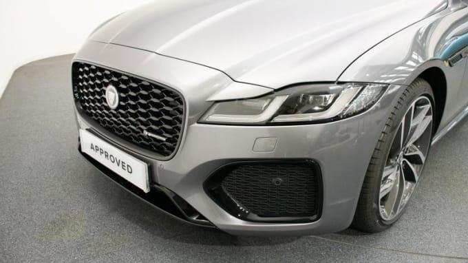 2024 Jaguar Xf