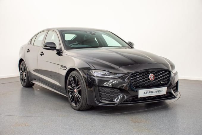 2024 Jaguar Xe