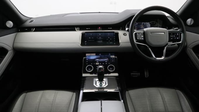 2025 Land Rover Range Rover Evoque