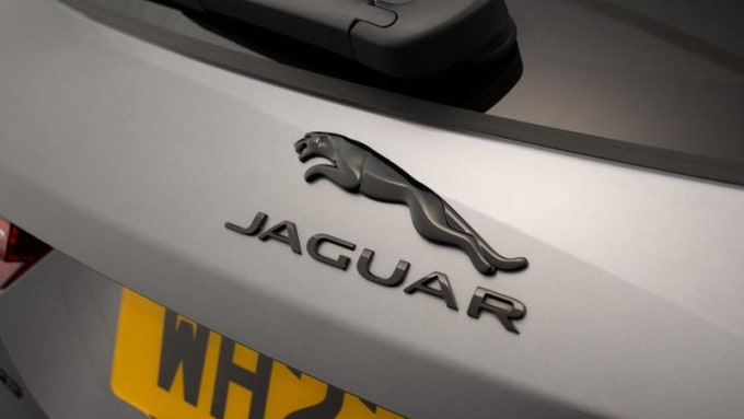 2025 Jaguar F-pace