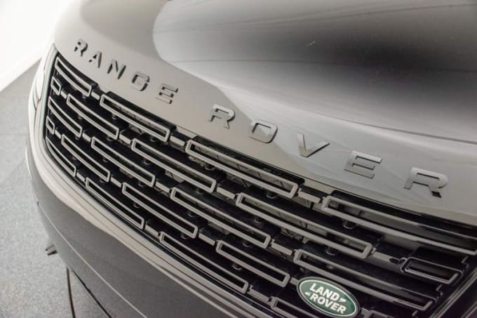 2024 Land Rover Range Rover Velar