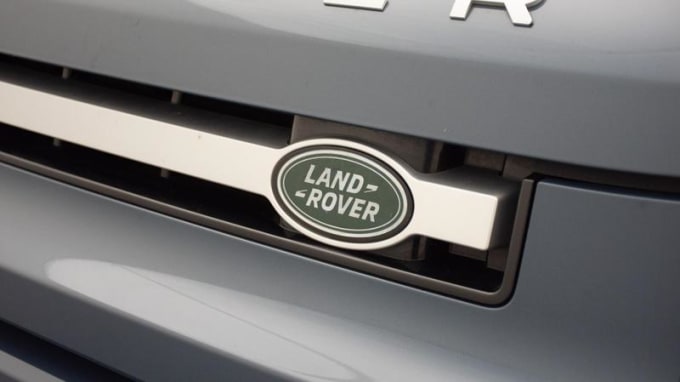 2024 Land Rover Defender 90