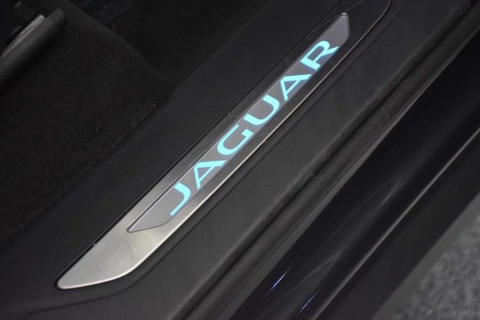 2021 Jaguar F-pace