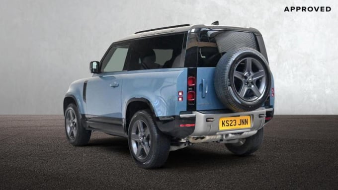 2024 Land Rover Defender 90