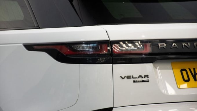 2025 Land Rover Range Rover Velar