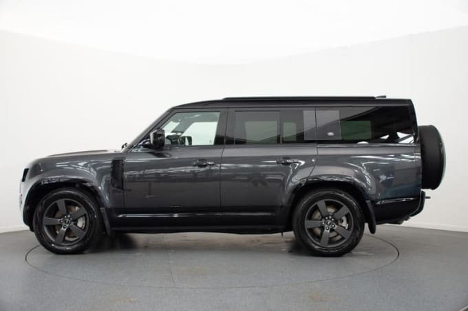 2024 Land Rover Defender 130