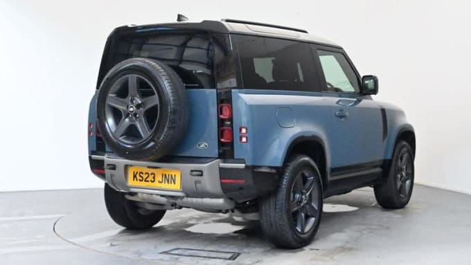 2024 Land Rover Defender 90