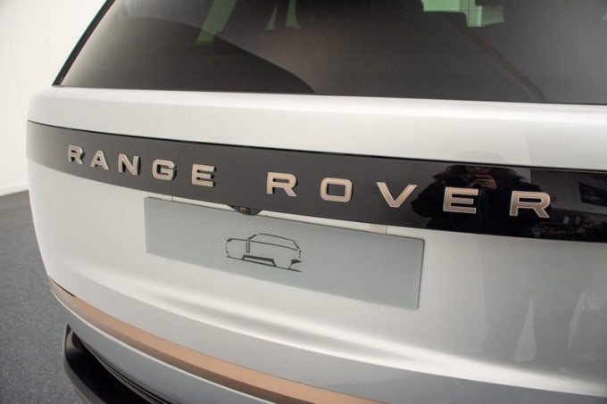 2024 Land Rover Range Rover