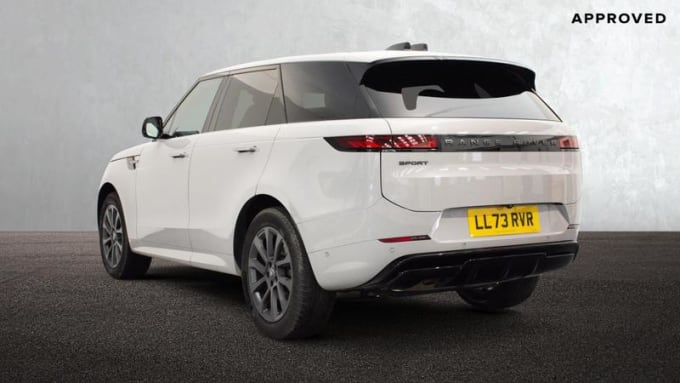 2025 Land Rover Range Rover Sport