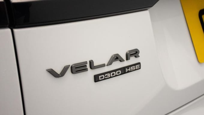 2025 Land Rover Range Rover Velar