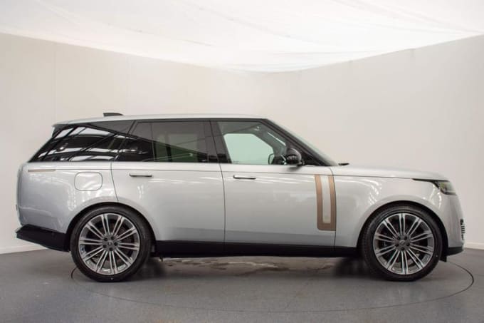 2024 Land Rover Range Rover