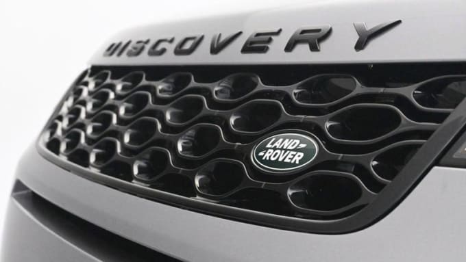 2025 Land Rover Discovery Sport