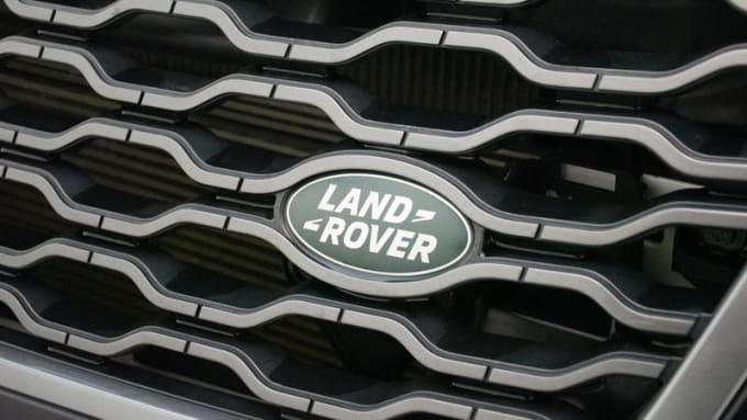 2025 Land Rover Range Rover Velar