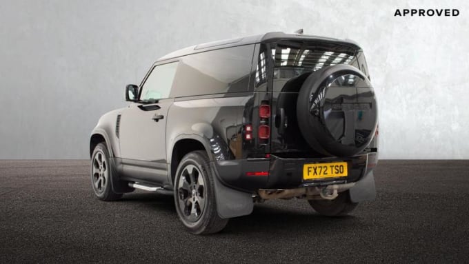 2025 Land Rover Defender 90