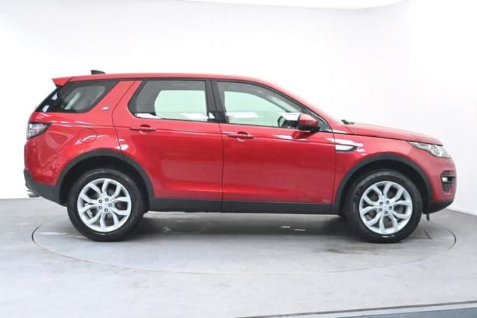 2024 Land Rover Discovery Sport