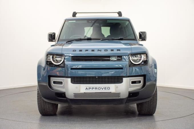 2024 Land Rover Defender 90