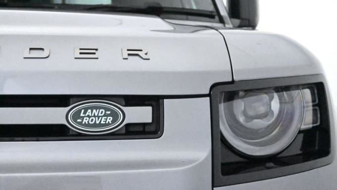 2024 Land Rover Defender 110