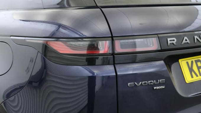 2025 Land Rover Range Rover Evoque