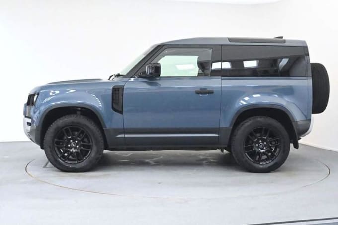 2024 Land Rover Defender 90