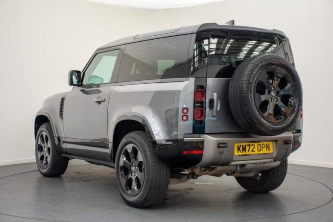 2024 Land Rover Defender 90