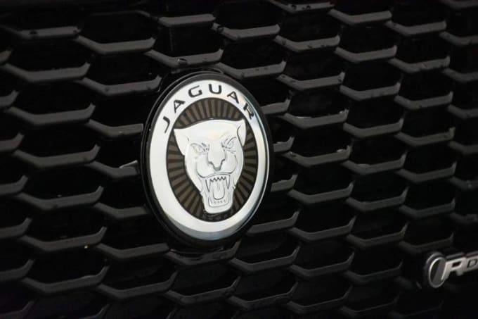 2024 Jaguar Xe