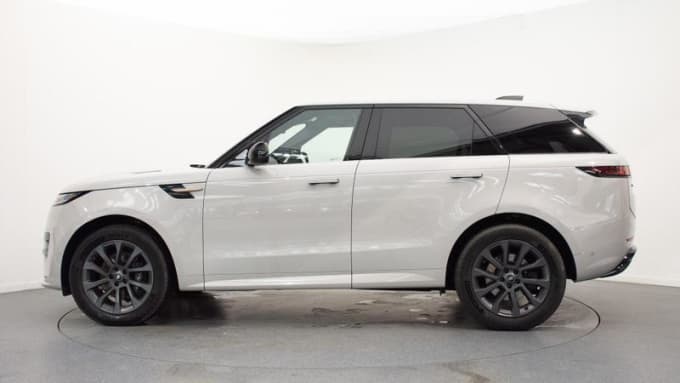 2025 Land Rover Range Rover Sport