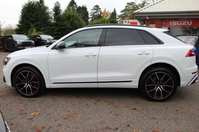 2019 Audi Q8