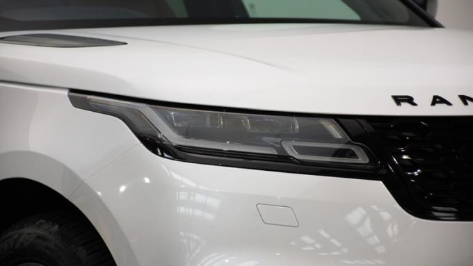 2025 Land Rover Range Rover Velar