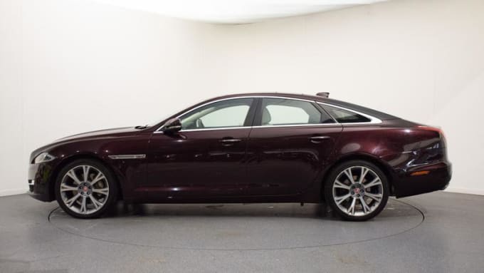 2024 Jaguar Xj