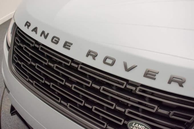 2024 Land Rover Range Rover Velar