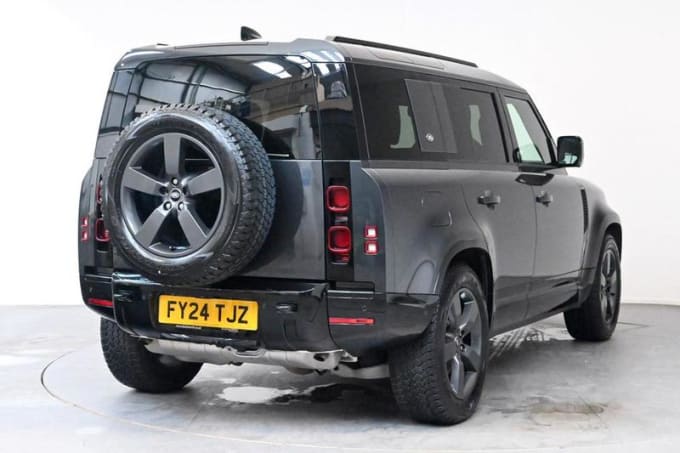 2024 Land Rover Defender 110