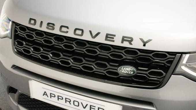 2025 Land Rover Discovery Sport