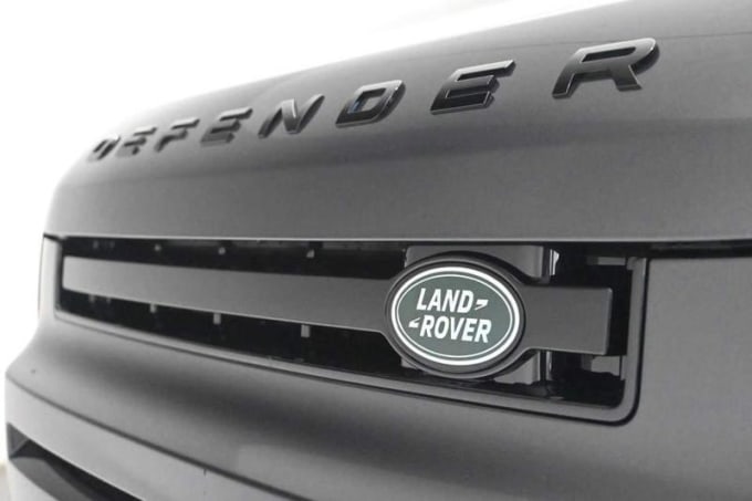 2024 Land Rover Defender 130